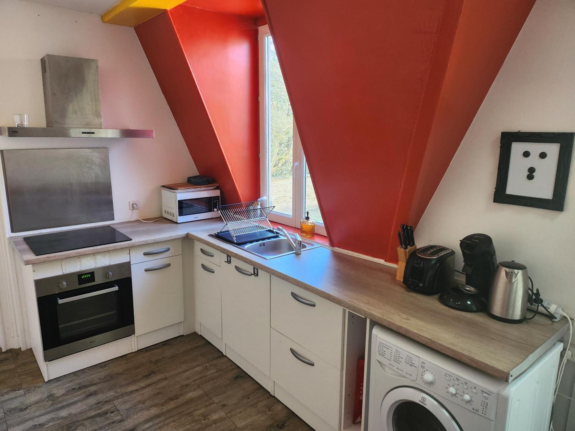 Appartement Atypique - 2 Chambres - Rue Calme Dans Centre Ville ซีดาน ภายนอก รูปภาพ